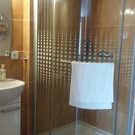 Aster Privatunterkunft Rewa